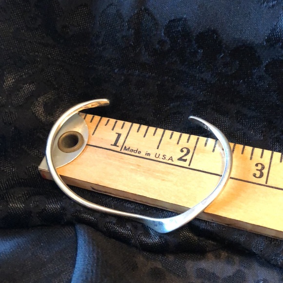 Silver bangle bracelet - Picture 3 of 3